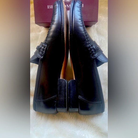 Mens Bruno Magli-9.5M Black Leather loafers main image 2